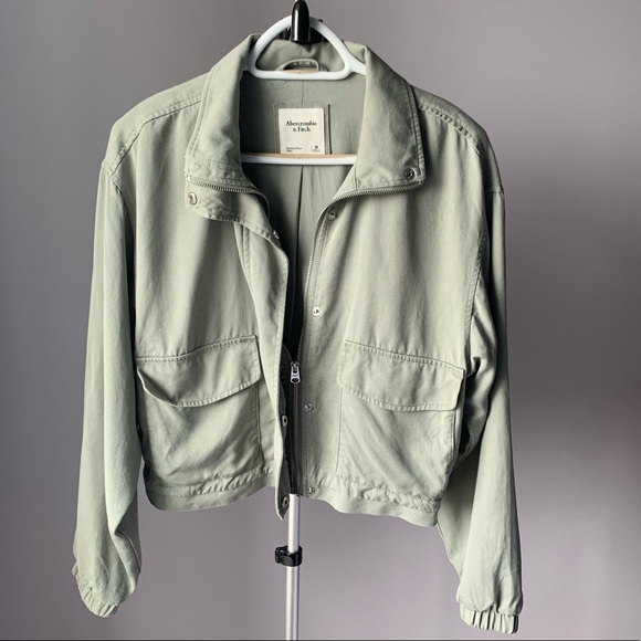 Abercrombie Cropped Drapey Bomber Jacket - Picture 1 of 8